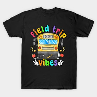 2024 Field Trip Vibes Bus Students Teachers School T-Shirt